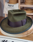 WHIPPET FEDORA | BEAVER HUNDRED | MOSS GREEN | SIZE 58, US 7 1/4 - Hufvud