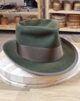 WHIPPET FEDORA | DELUXE RABBIT & HARE BLEND | MOSS GREEN | SIZE 60, US 7 1/2