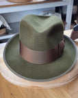 OLAV FEDORA | MOSS GREEN | RABBIT & HARE DELUXE BLEND | SIZE 59, US 7 3/8