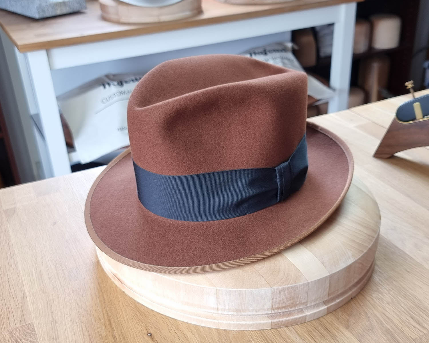 OLAV FEDORA | 50X BEAVER BLEND | COGNAC | SIZE 58, US 7 1/4