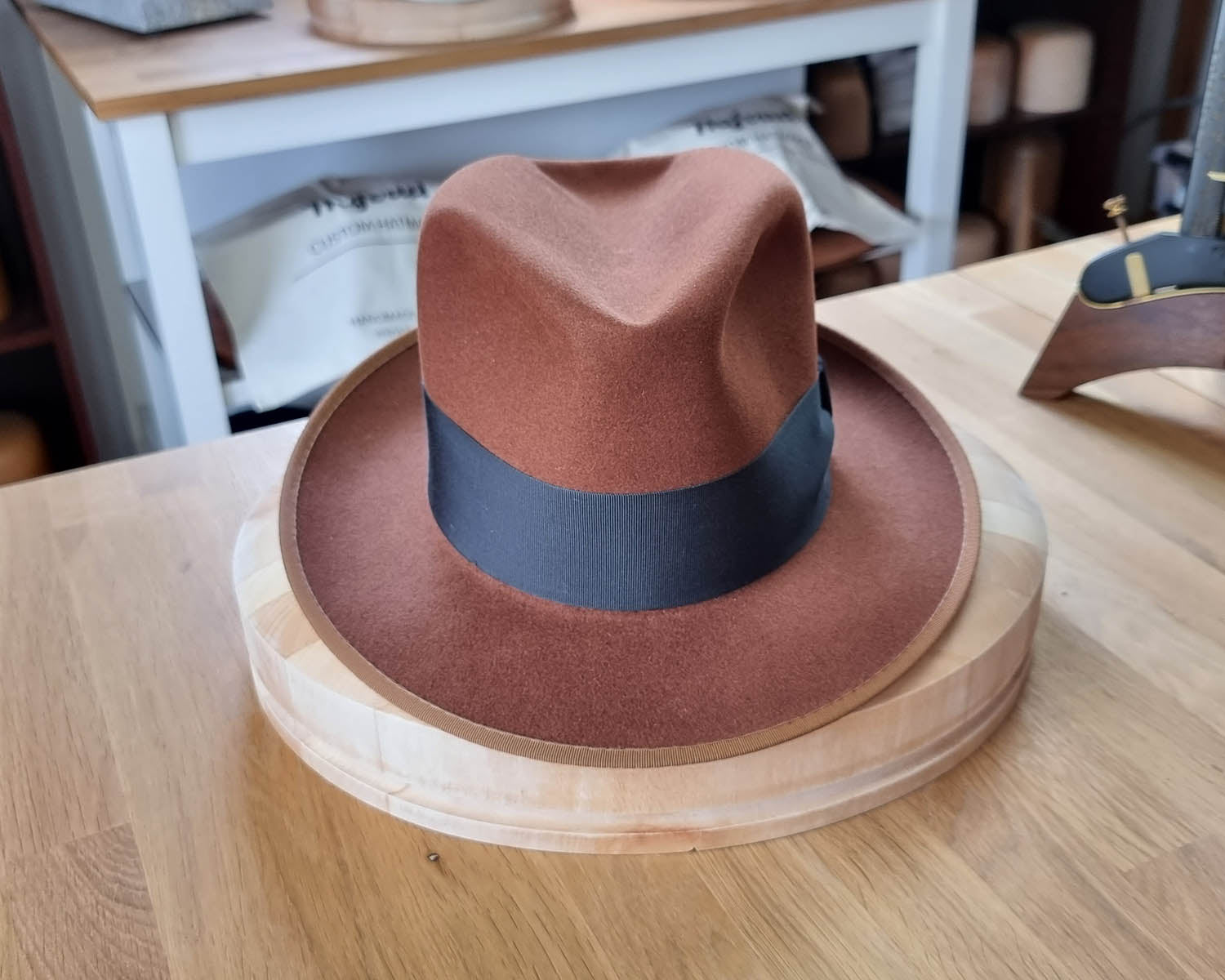 OLAV FEDORA | 50X BEAVER BLEND | COGNAC | SIZE 58, US 7 1/4