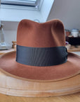 OLAV FEDORA | 50X BEAVER BLEND | COGNAC | SIZE 58, US 7 1/4