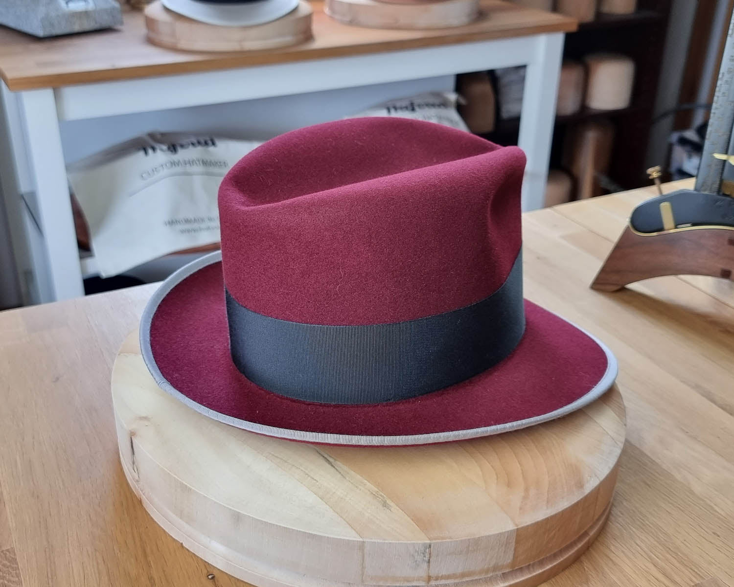 OLAV FEDORA | BURGUNDY | RABBIT & HARE DELUXE BLEND | SIZE 59, US 7 3/8