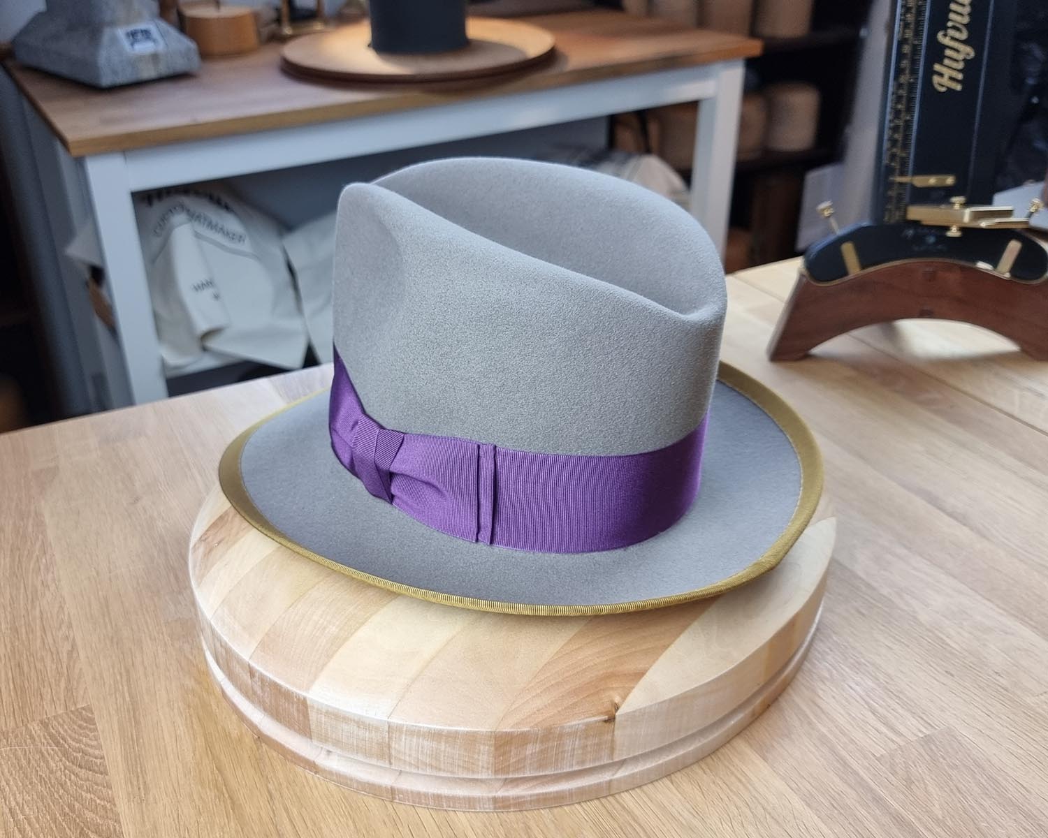 OLAV FEDORA | STONE | RABBIT & HARE DELUXE FELT | SIZE 60, US 7 1/2