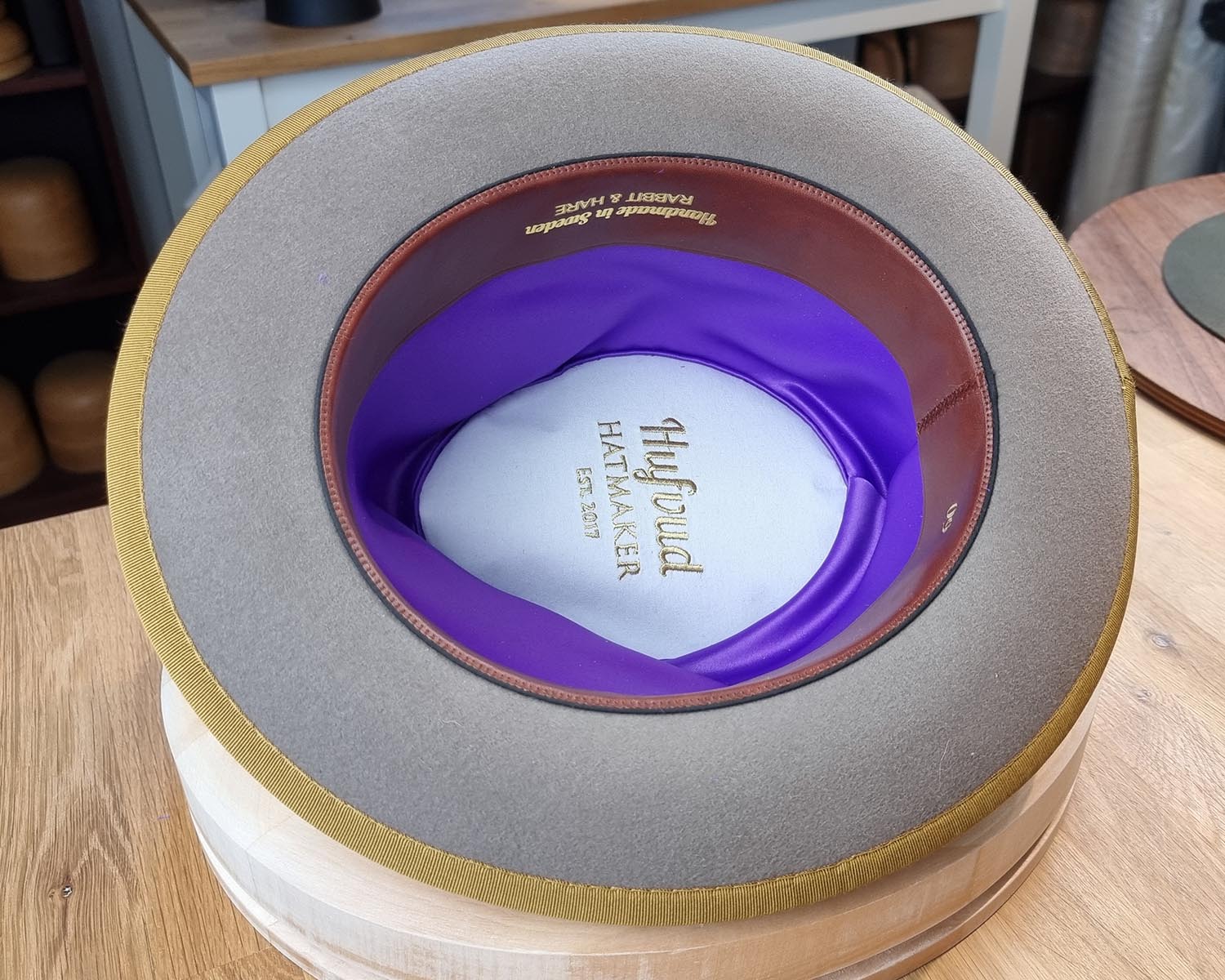 OLAV FEDORA | STONE | RABBIT & HARE DELUXE FELT | SIZE 60, US 7 1/2