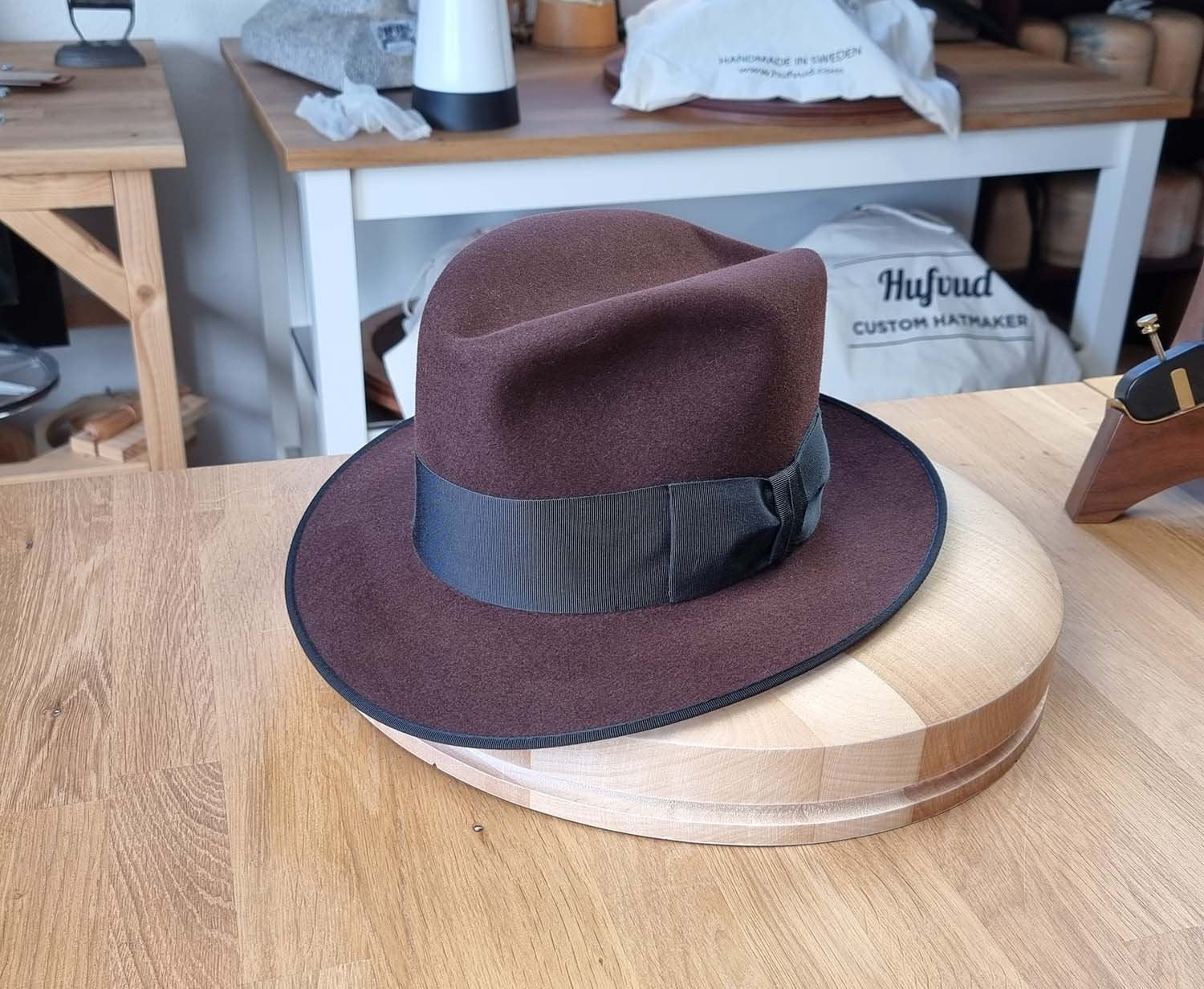 OLAV FEDORA | DARK BROWN RUST | RABBIT & HARE DELUXE BLEND | SIZE 58, US 7 1/4