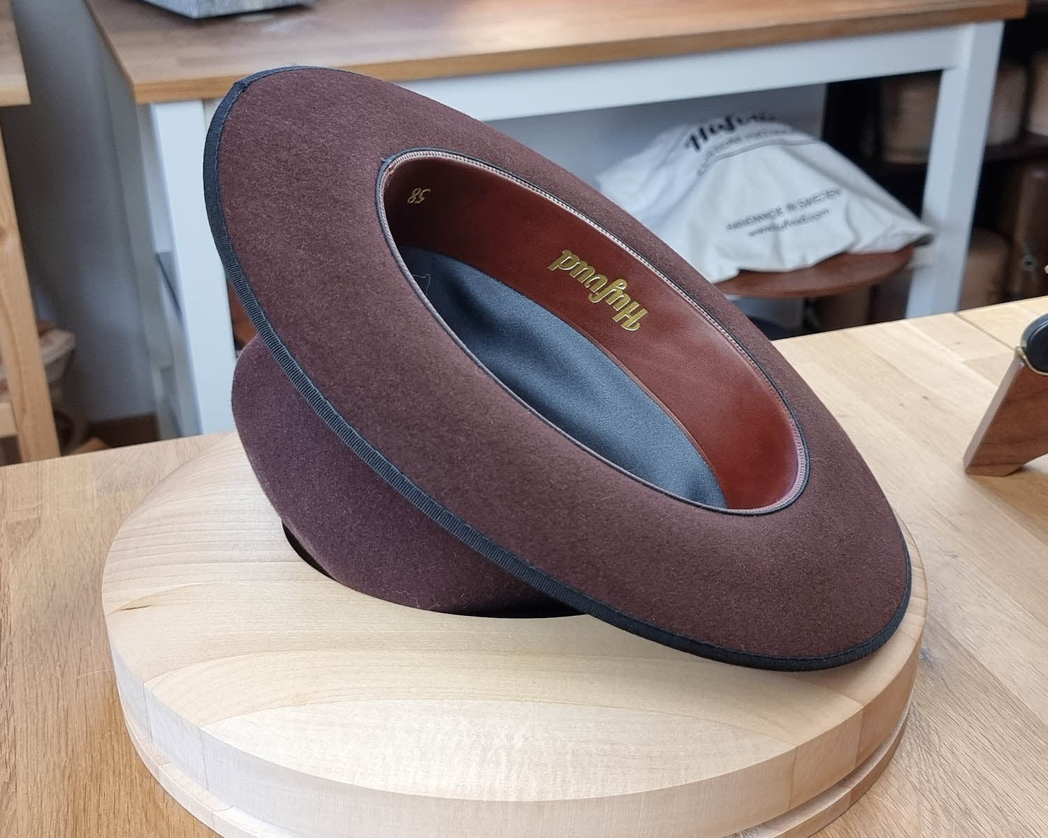 OLAV FEDORA | DARK BROWN RUST | RABBIT & HARE DELUXE BLEND | SIZE 58, US 7 1/4