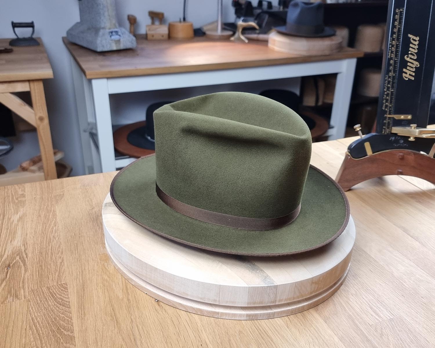 NEW STYLE | MOSS GREEN | 100X BEAVER | SIZE 59, US 7 3/8