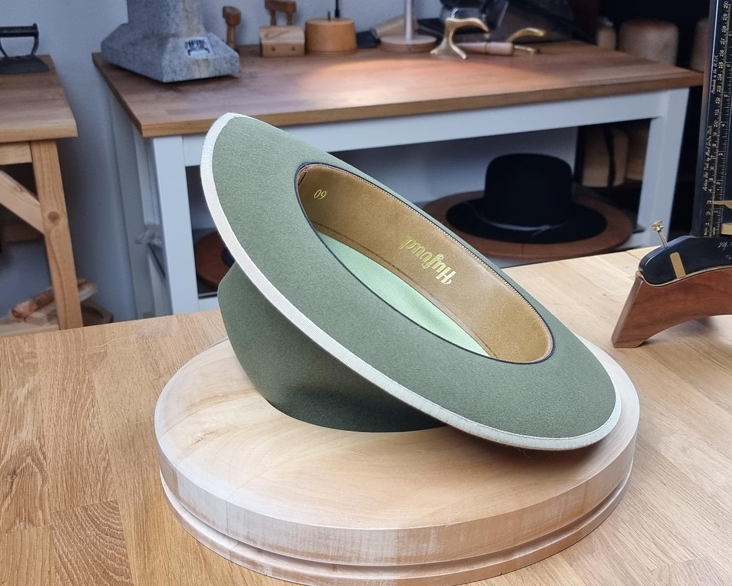 NEW STYLE | SAGE GREEN | RABBIT & HARE DELUXE FELT | SIZE 60, US 7 1/2