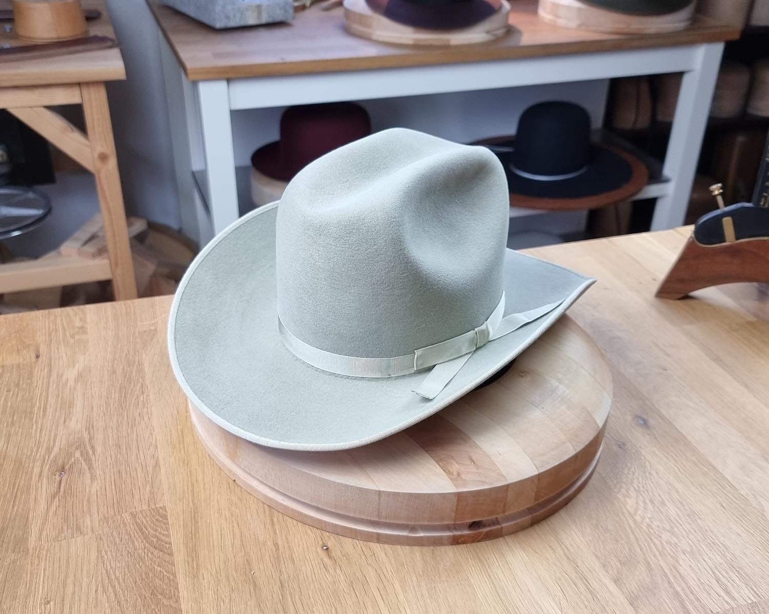 WESTERN RESTORATION | 4X BEAVER BLEND | SILVERBELLY | SIZE 56, US 7