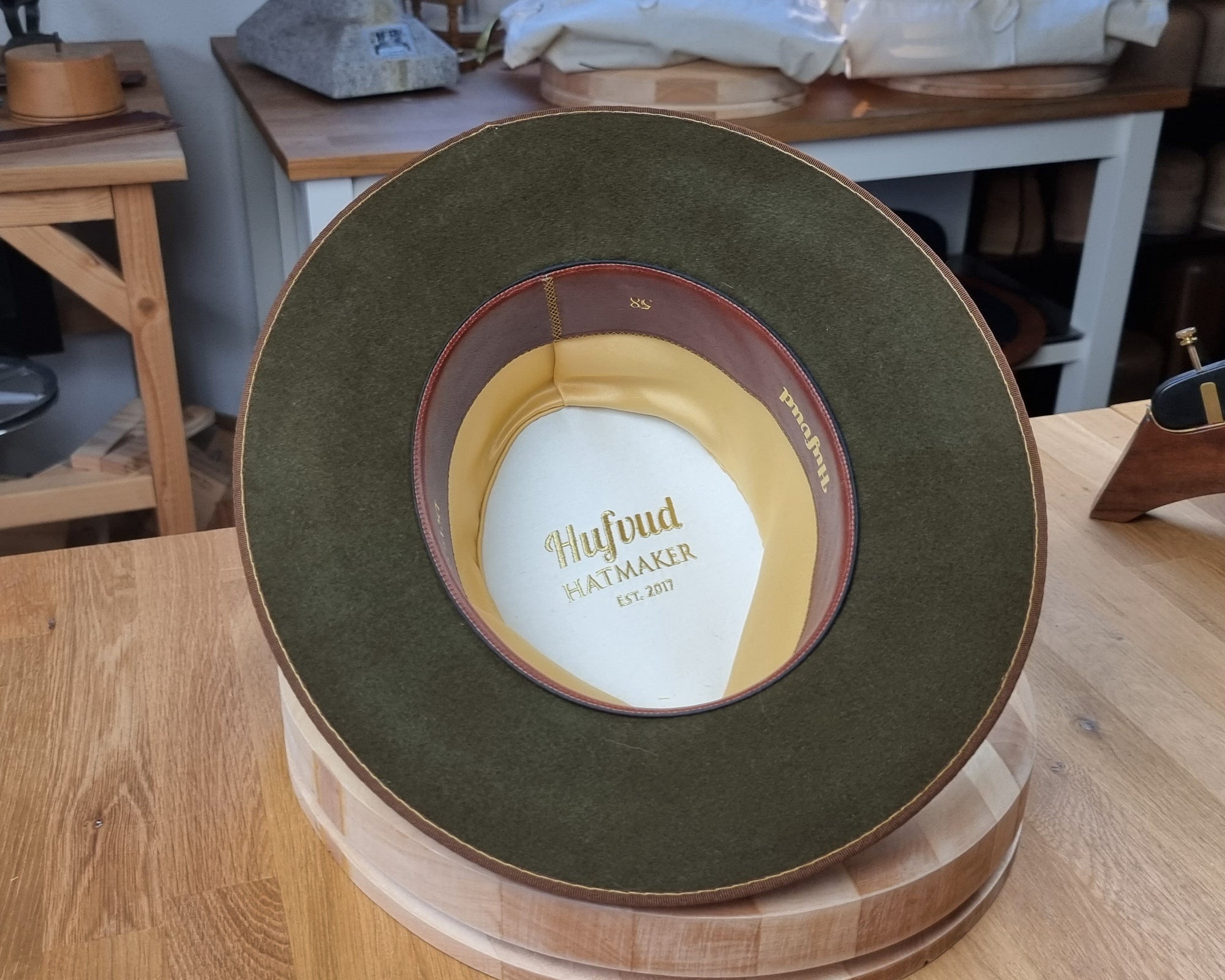 LEIFUR FEDORA | MOSS GREEN | RABBIT & HARE DELUXE BLEND | SIZE 58, US 7 1/4