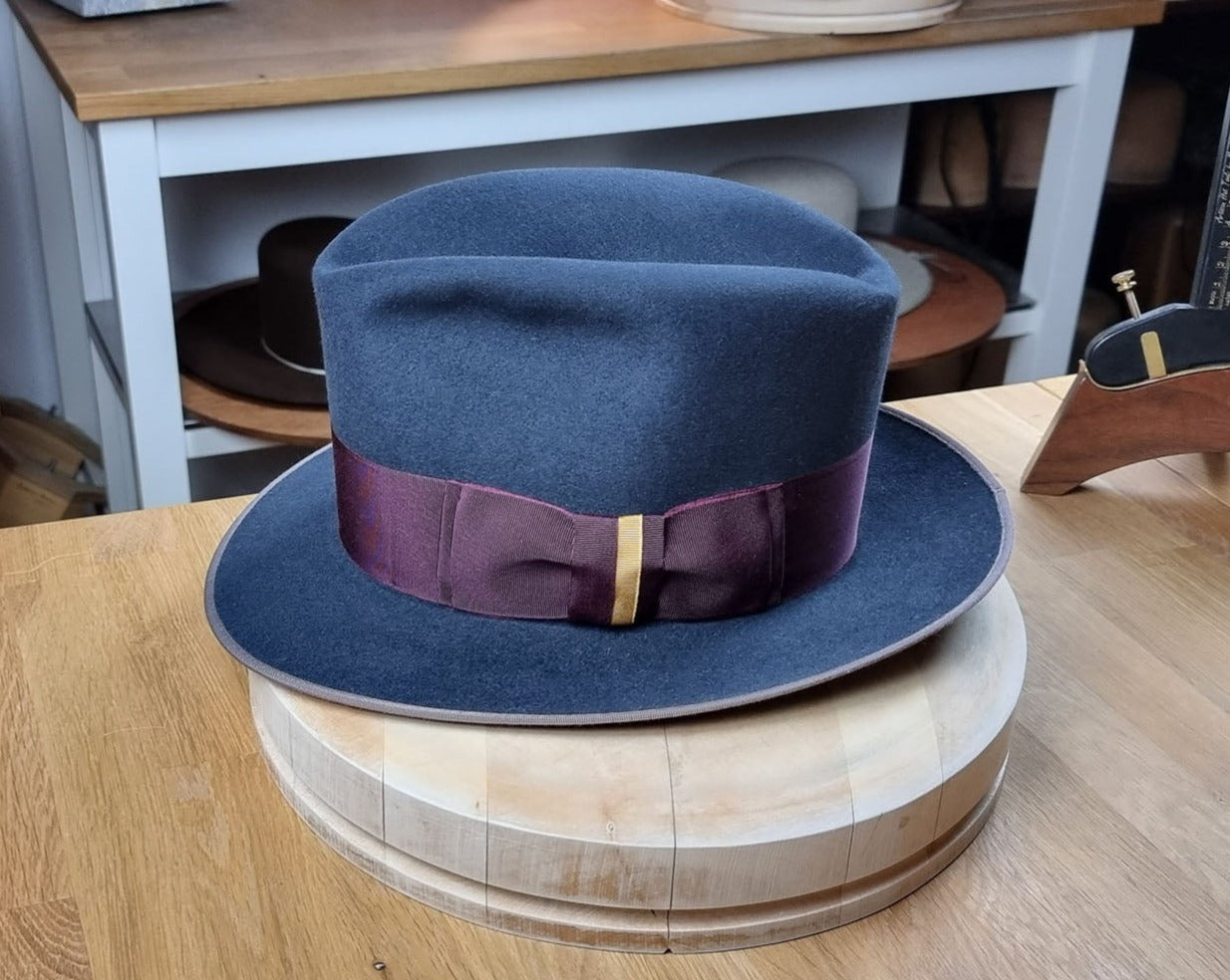 OLAV FEDORA | STEEL | 50X BEAVER BLEND | SIZE 61, US 7 5/8