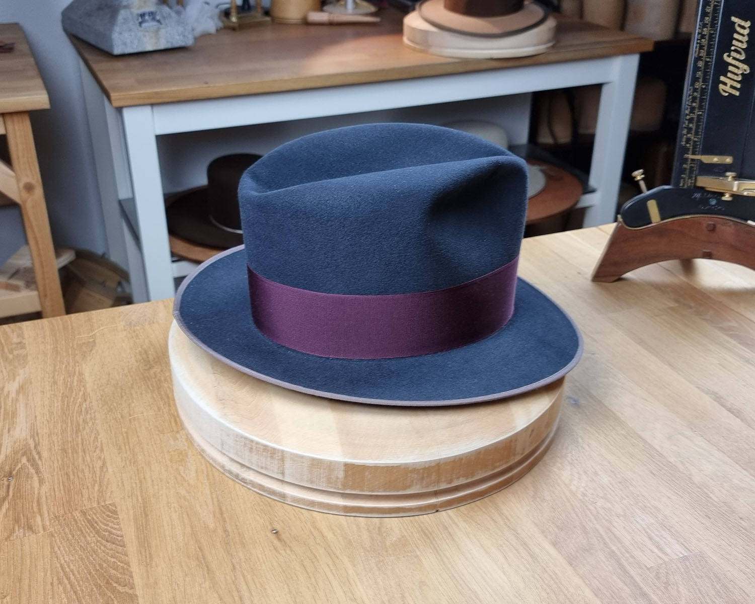 OLAV FEDORA | STEEL | 50X BEAVER BLEND | SIZE 61, US 7 5/8