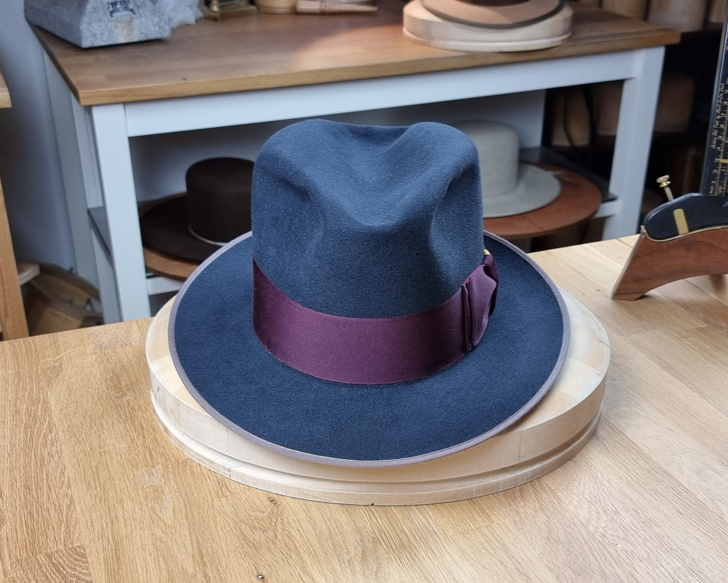 OLAV FEDORA | STEEL | 50X BEAVER BLEND | SIZE 61, US 7 5/8