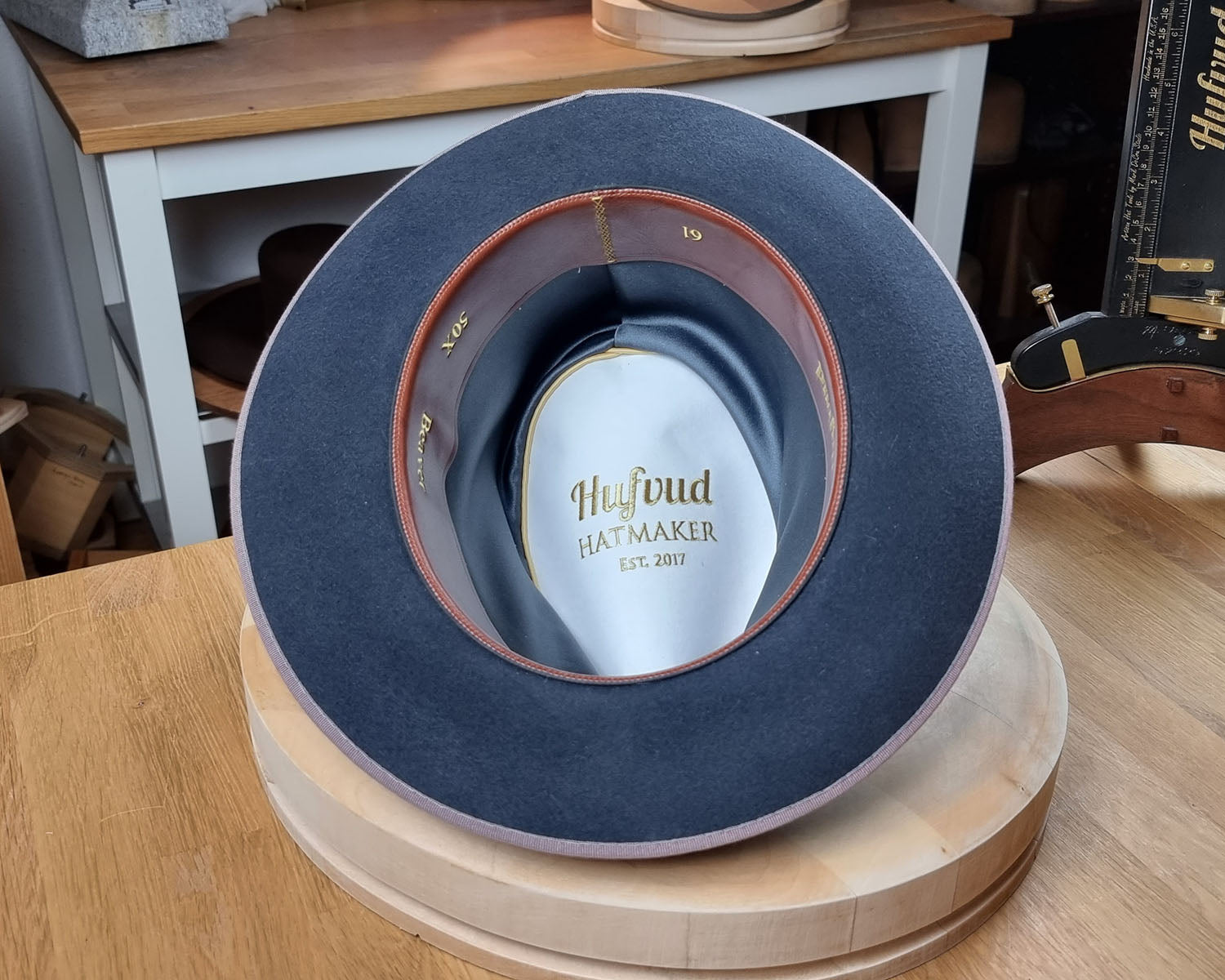 OLAV FEDORA | STEEL | 50X BEAVER BLEND | SIZE 61, US 7 5/8