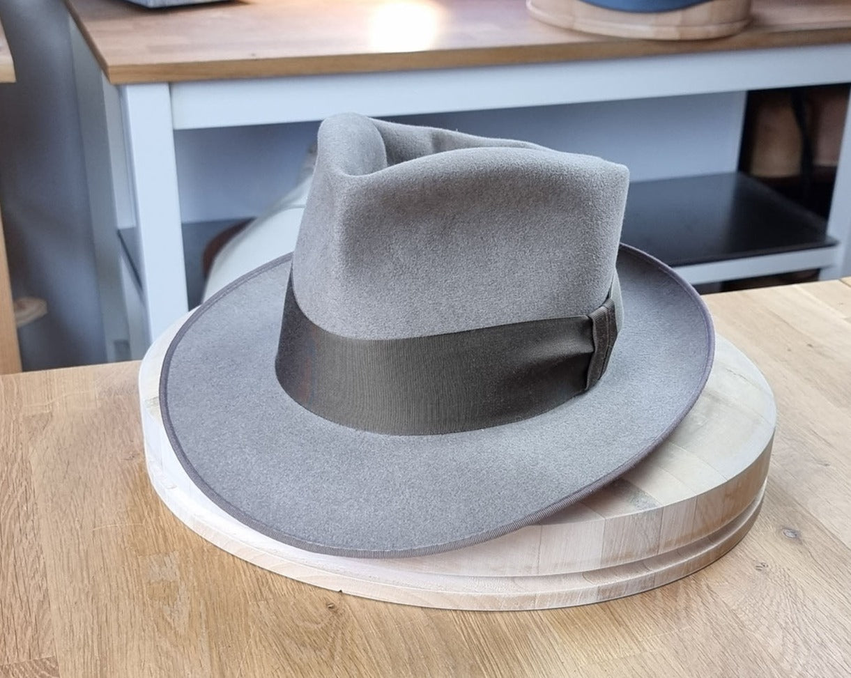 BOGART FEDORA | STONE | 100X BEAVER | SIZE 59, US 7 3/8