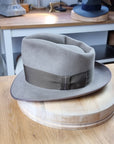 BOGART FEDORA | STONE | 100X BEAVER | SIZE 59, US 7 3/8