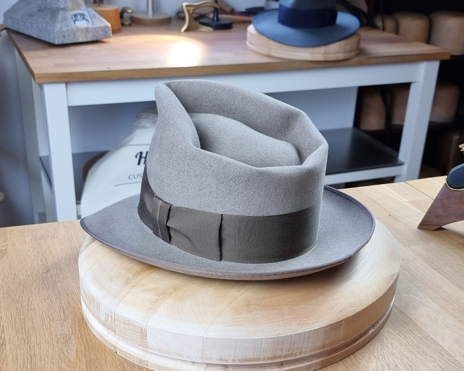 BOGART FEDORA | STONE | 100X BEAVER | SIZE 59, US 7 3/8