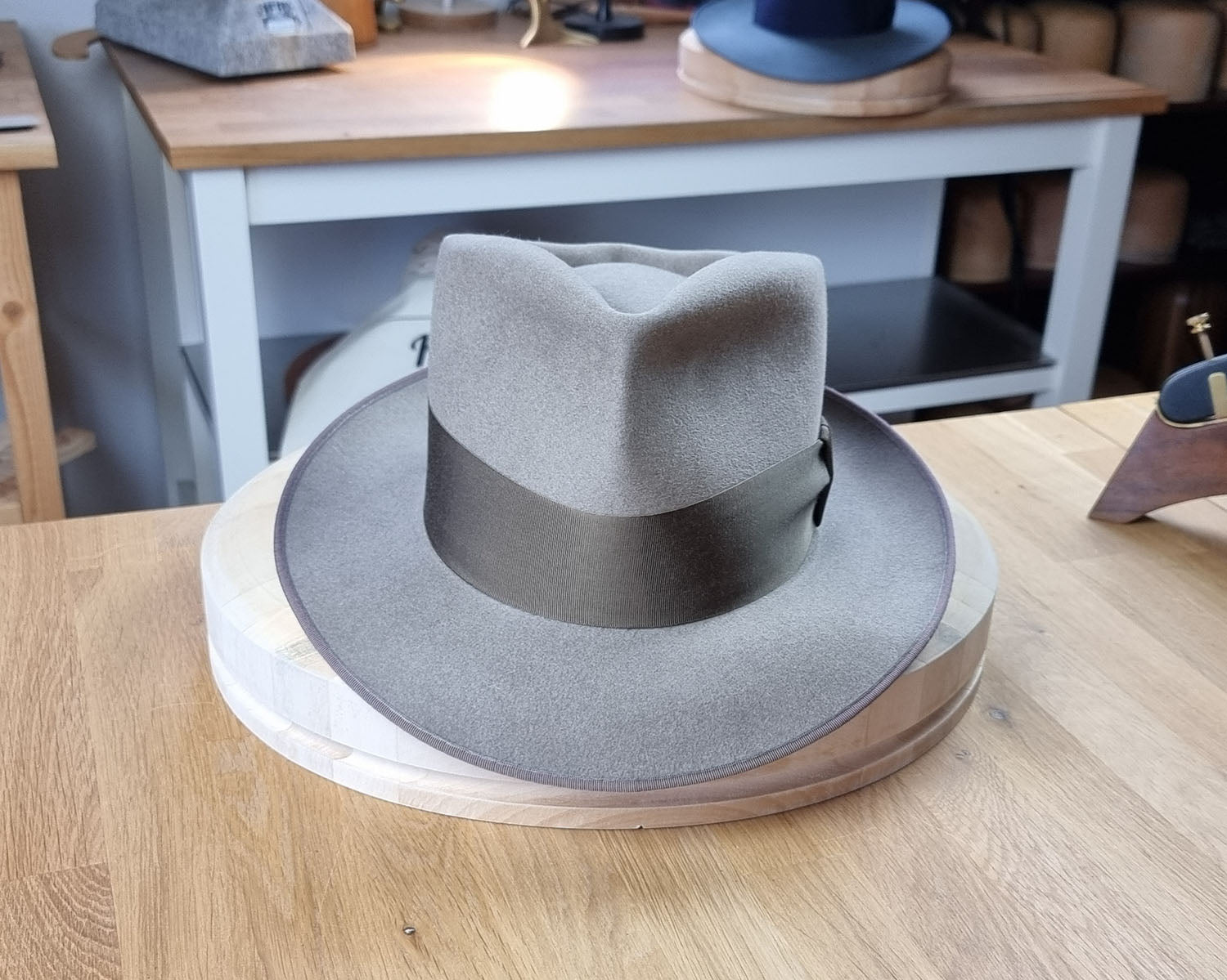 BOGART FEDORA | STONE | 100X BEAVER | SIZE 59, US 7 3/8
