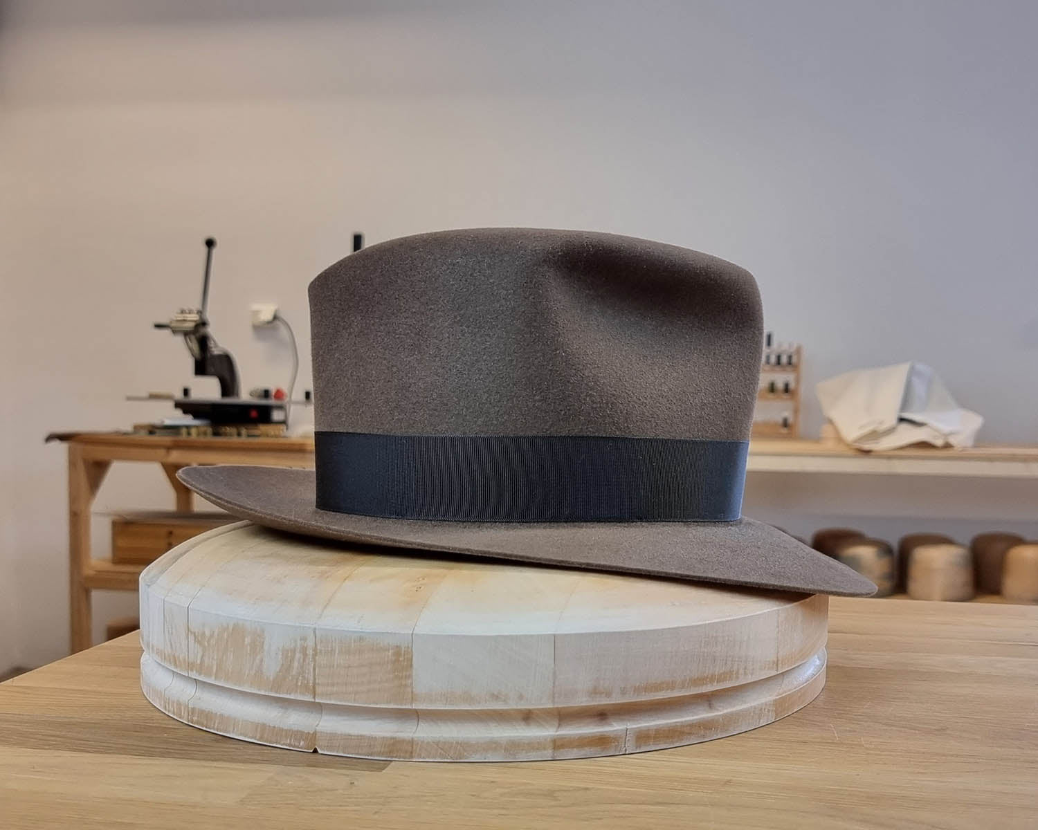 LEIFUR FEDORA | LIGHT SABLE | RABBIT & HARE DELUXE BLEND | SIZE 59, US 7 3/8