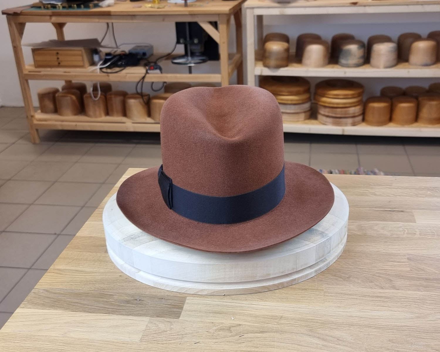 LEIFUR FEDORA | COGNAC | 50X BEAVER BLEND | SIZE 61, US 7 5/8