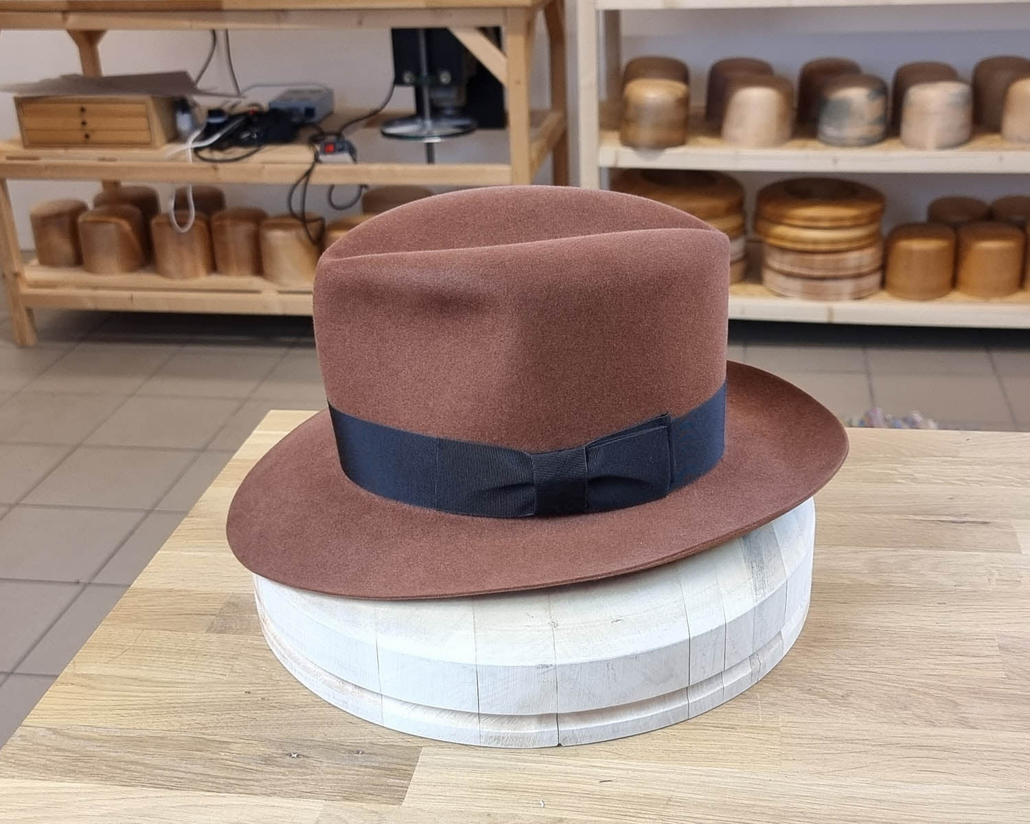 LEIFUR FEDORA | COGNAC | 50X BEAVER BLEND | SIZE 61, US 7 5/8