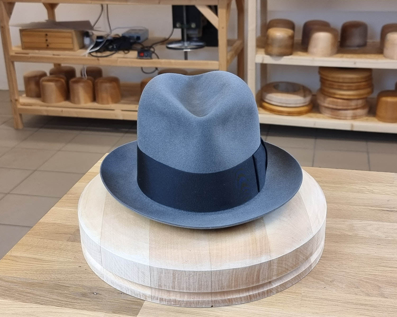 1930s FEDORA | EMERALD GRAY COLOR | 30X BEAVER BLEND | SIZE 57, US 7 1/8