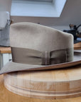 BOGART FEDORA | STONE | 100X BEAVER | SIZE 59, US 7 3/8