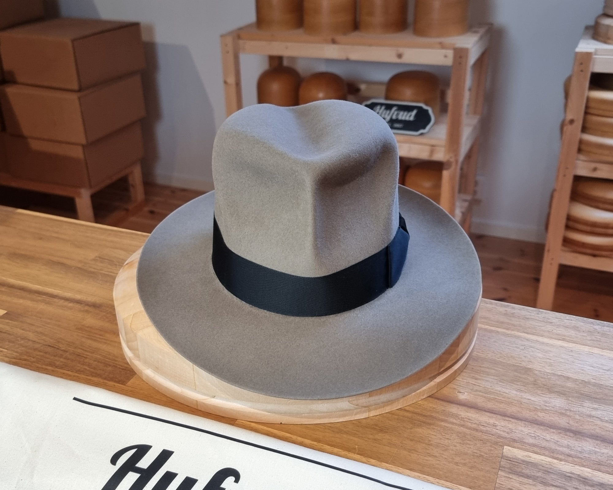 LEIFUR Raven Crown FEDORA | RABBIT &amp; HARE DELUXE BLEND | MULTIPLE SIZE AVAILABLE