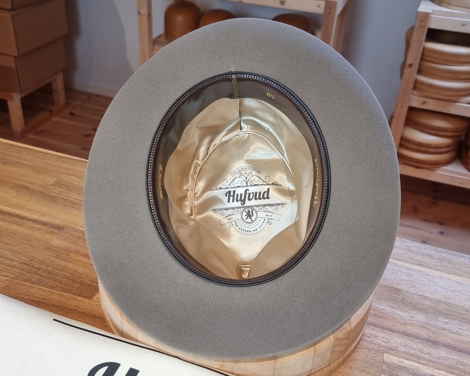 LEIFUR Raven Crown FEDORA | RABBIT &amp; HARE DELUXE BLEND | MULTIPLE SIZE AVAILABLE