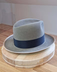 CAGNEY FEDORA | STONE COLOR | 50X BEAVER BLEND | SIZE 61, US 7 5/8