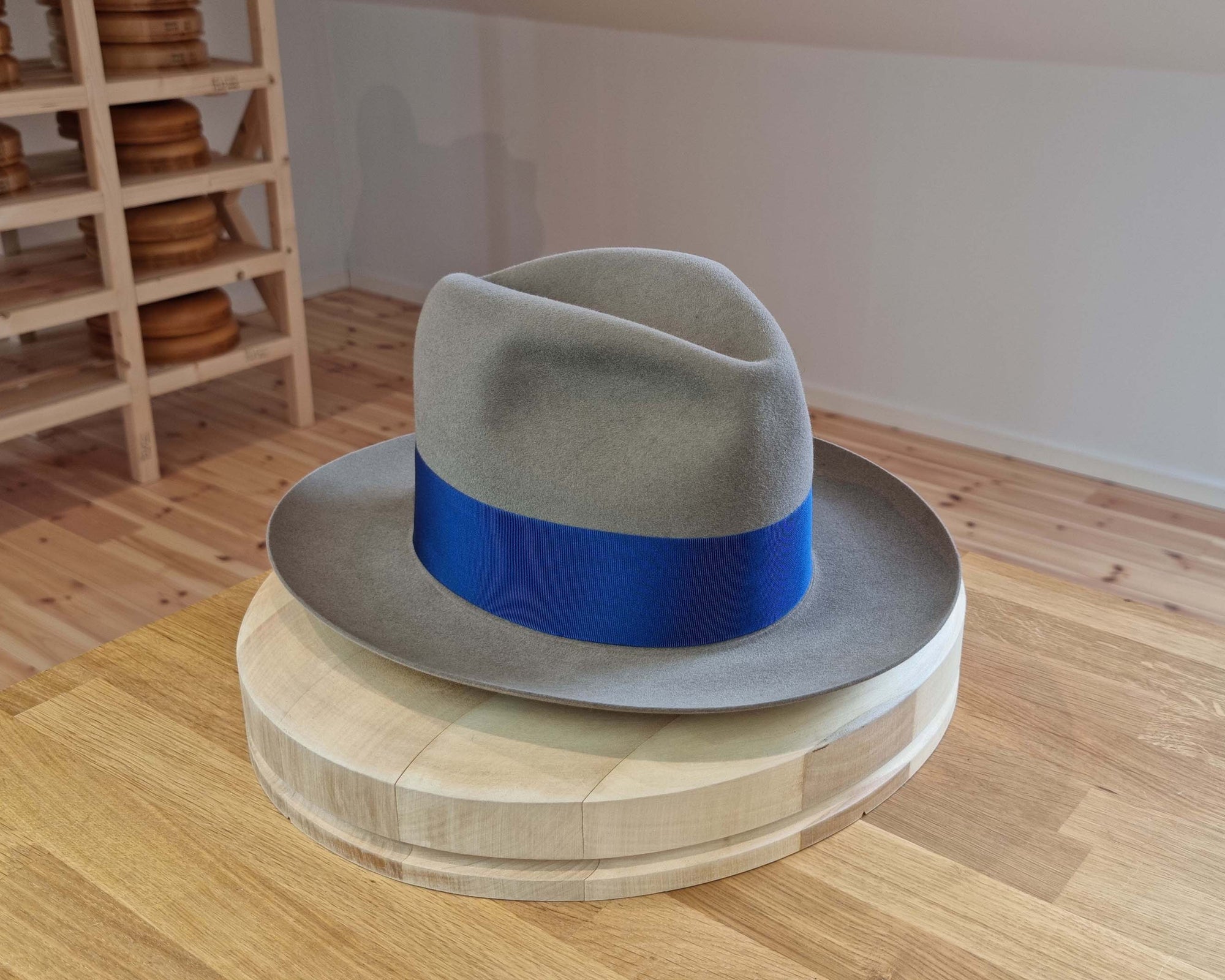 CAGNEY FEDORA | RABBIT &amp; HARE DELUXE BLEND | STONE COLOR | SIZE 60, US 7 1/2