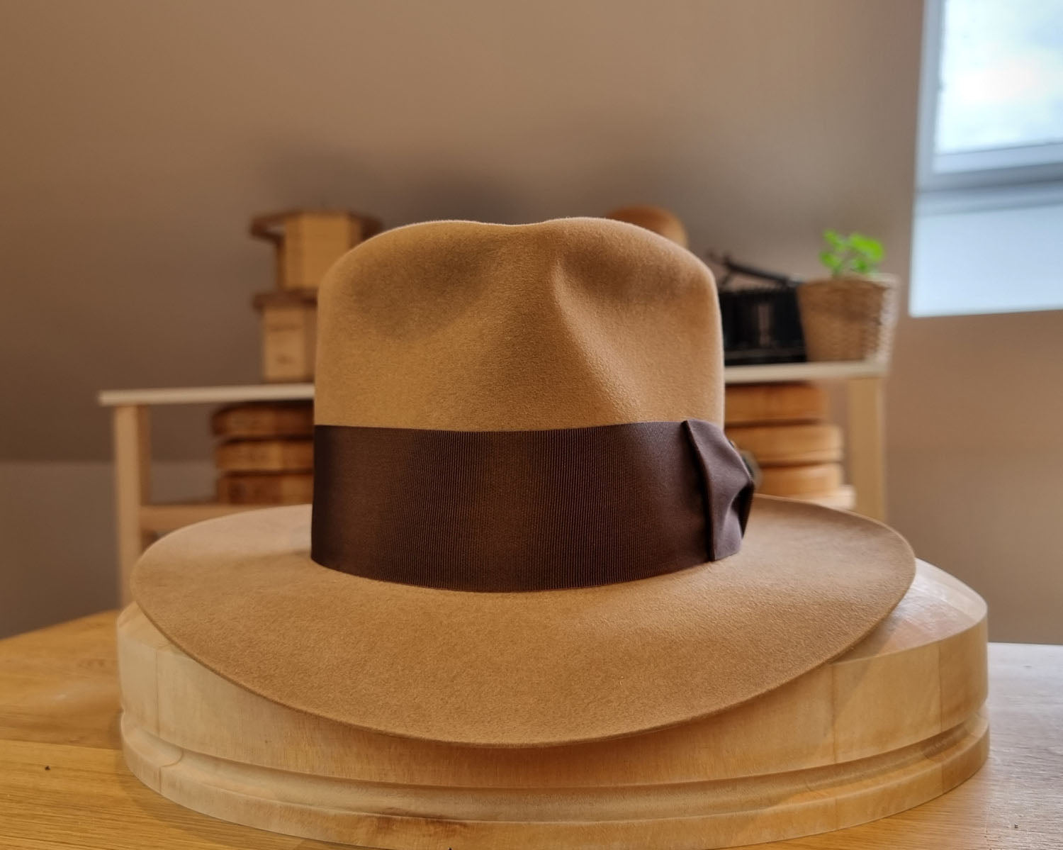 BOGART FEDORA | 50X BEAVER BLEND | CAMEL COLOR |  SIZE 56, US 7