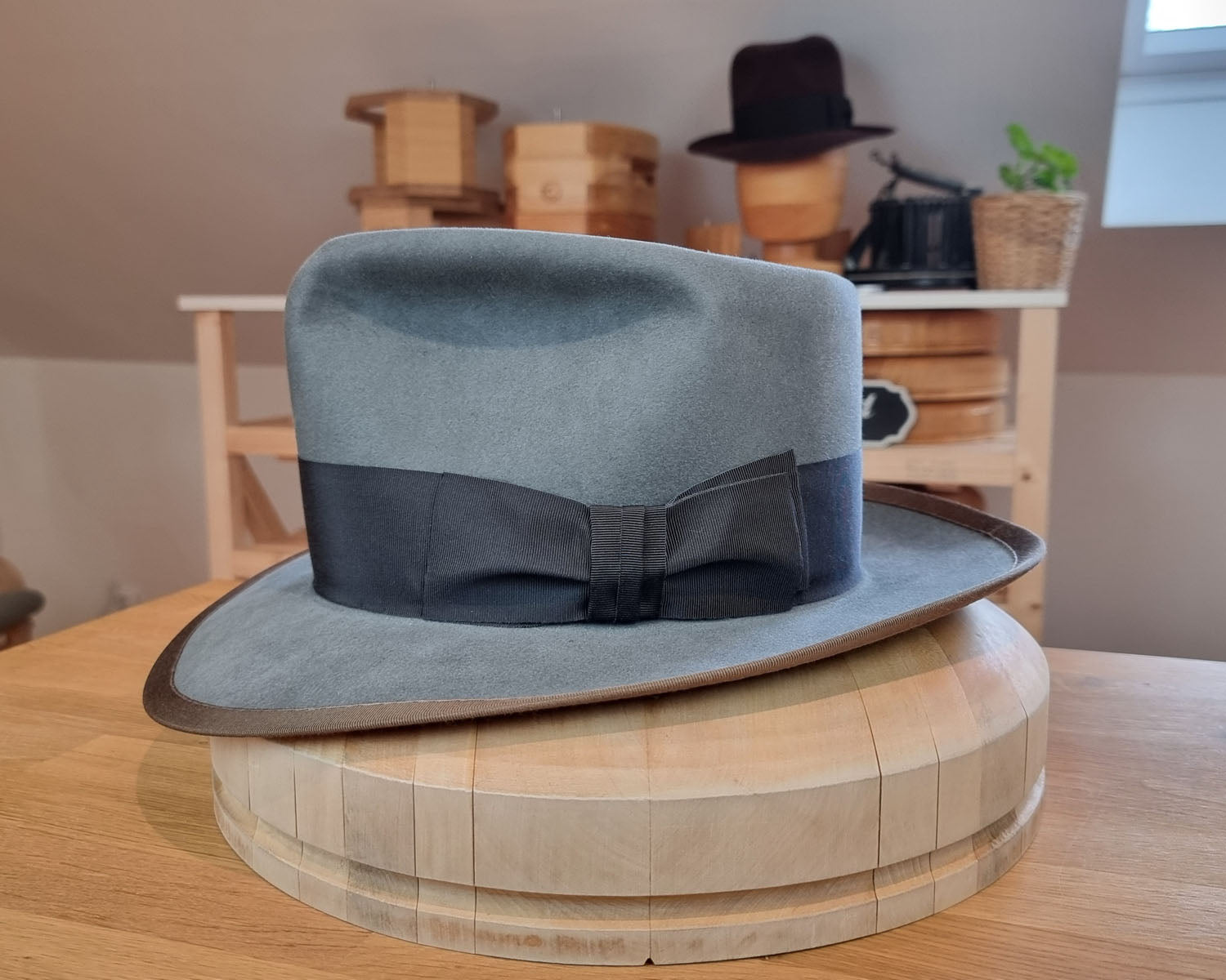 WHIPPET FEDORA | 100X BEAVER | EMERALD GRAY COLOR | SIZE 60, US 7 1/2