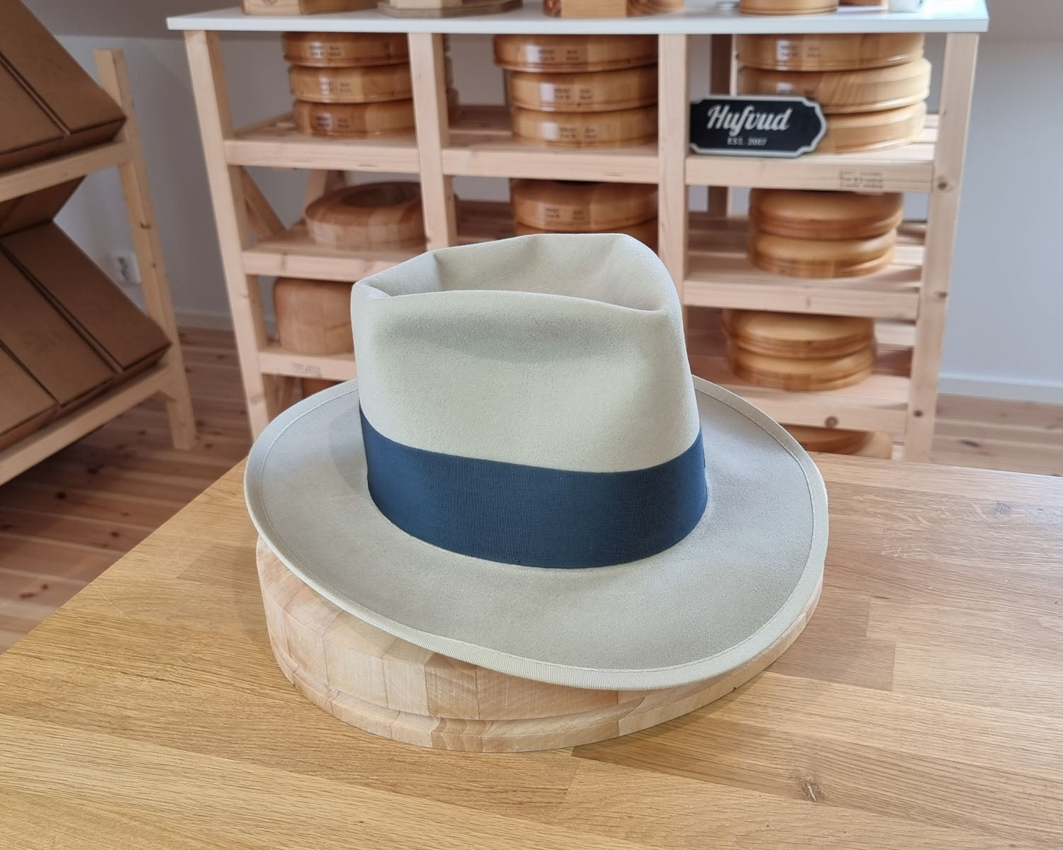 WHIPPET FEDORA | 100X BEAVER | SILVERBELLY COLOR | SIZE 60, US 71/2