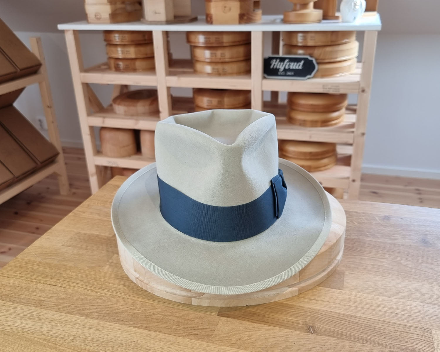 WHIPPET FEDORA | 100X BEAVER | SILVERBELLY COLOR | SIZE 60, US 71/2