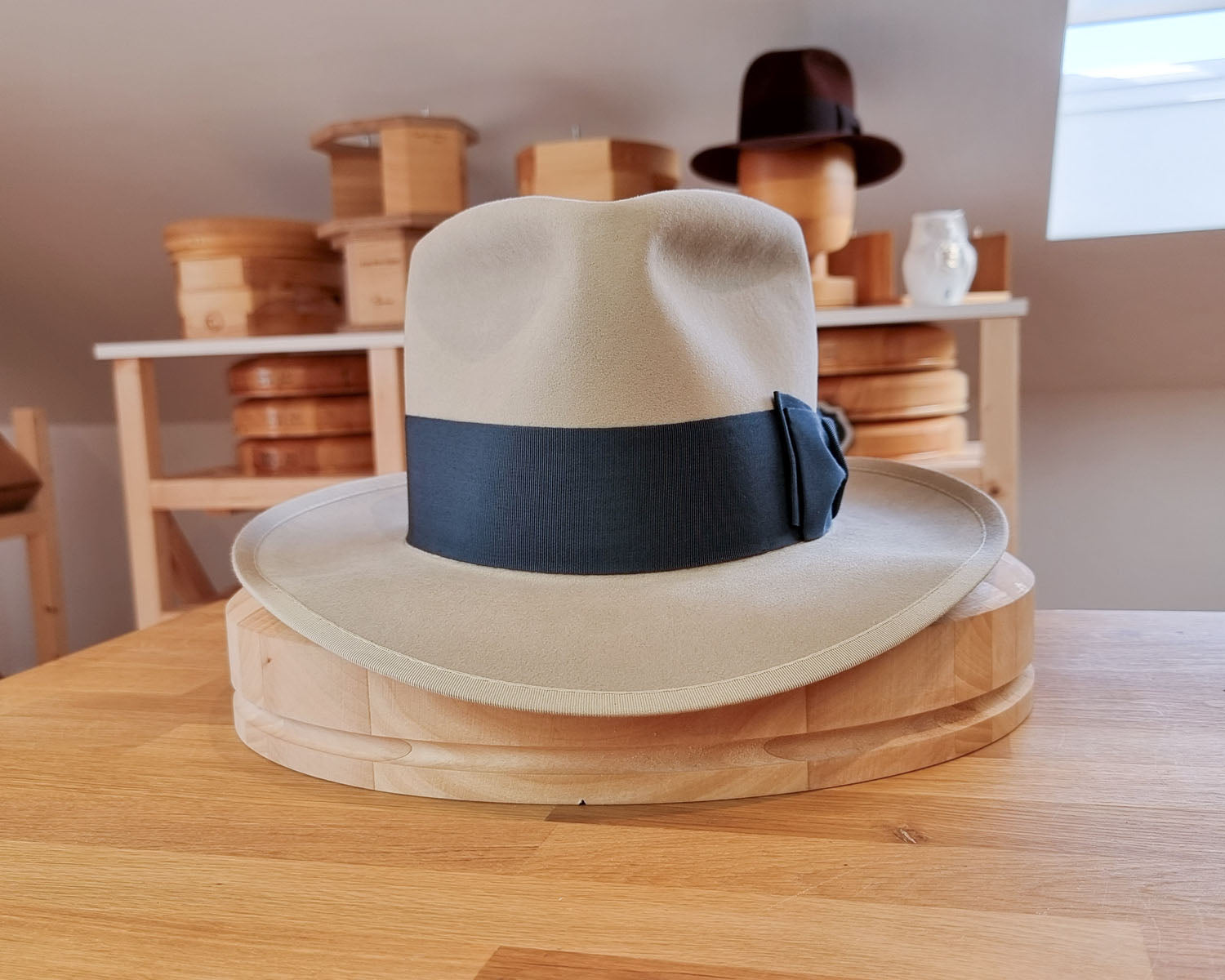 WHIPPET FEDORA | 100X BEAVER | SILVERBELLY COLOR | SIZE 60, US 71/2