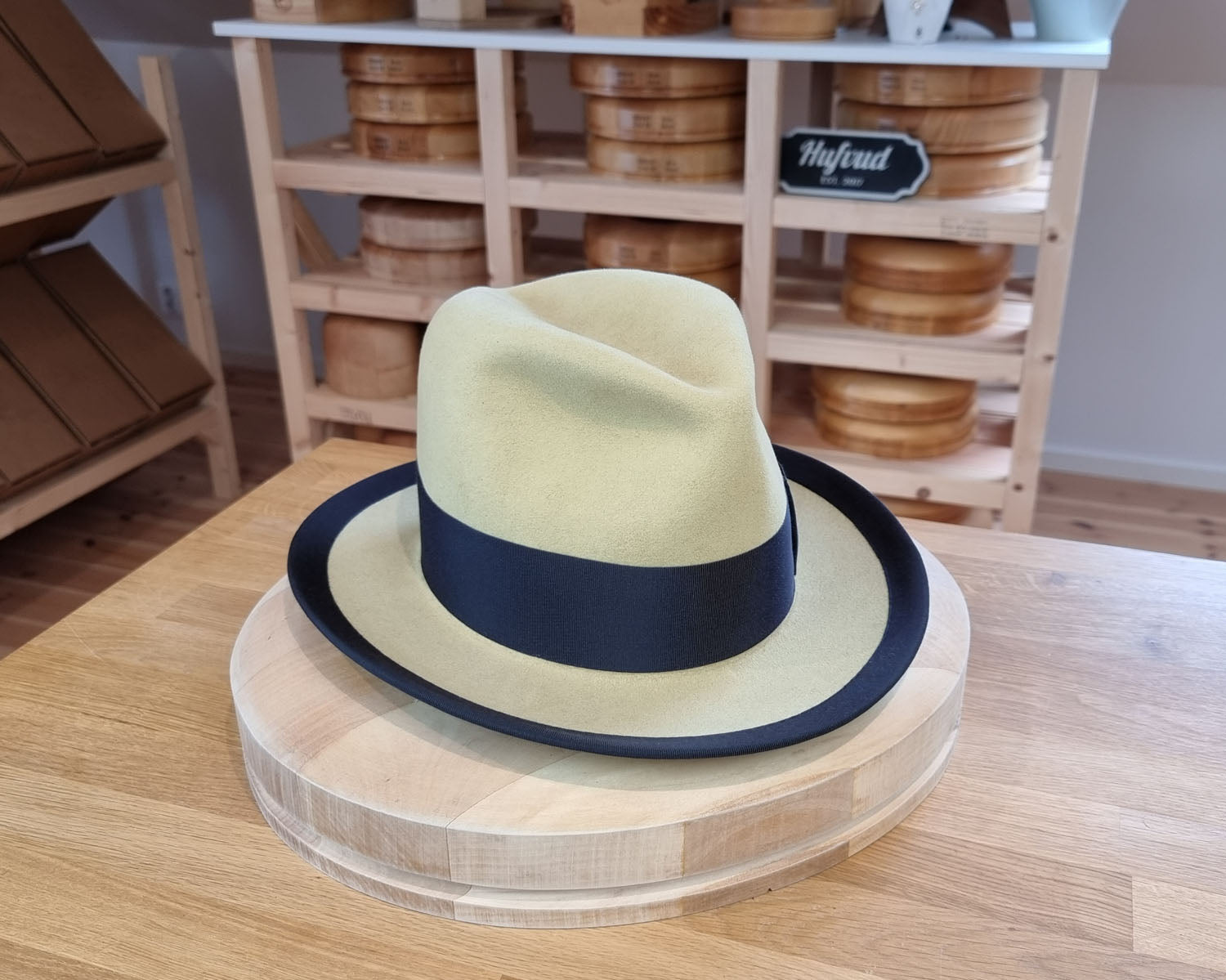 CAGNEY FEDORA | 100X NUTRIA | SUNSHINE COLOR | SIZE 58, US 7 1/4