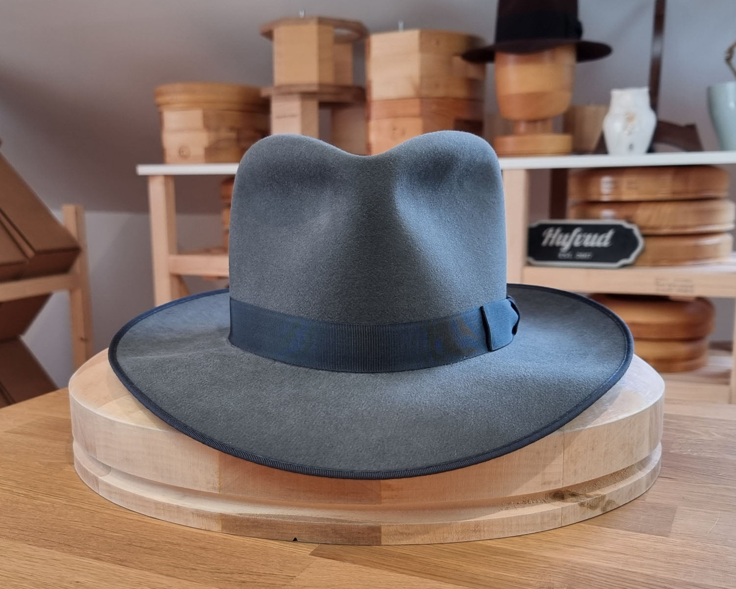 PLAYBOY FEDORA | BEAVER HUNDRED | EMERALD GRAY COLOR | SIZE 57, US 7 1/8