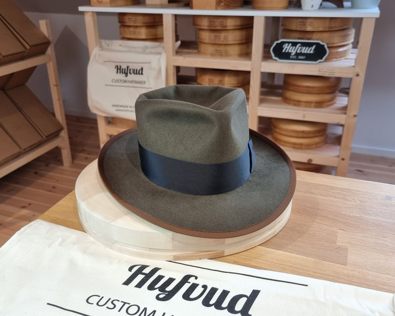 WHIPPET FEDORA | BEAVER FIFTY | OLIVE GREEN COLOR | SIZE 60, US 7 1/2