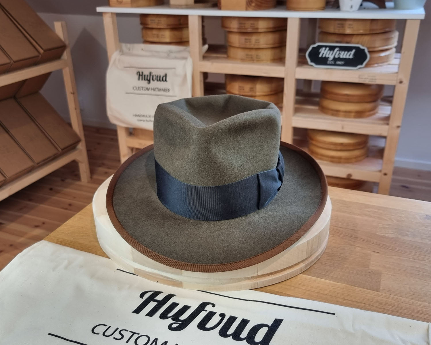 WHIPPET FEDORA | BEAVER FIFTY | OLIVE GREEN COLOR | SIZE 60, US 7 1/2