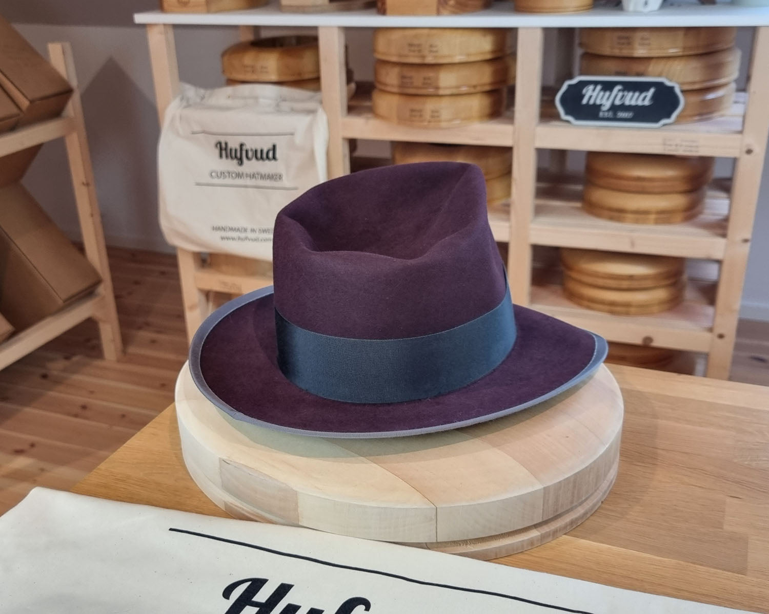 WHIPPET FEDORA | LIMITED EDITION | BEAVER HUNDRED | PLUM COLOR | SIZE 60, US 7 1/2