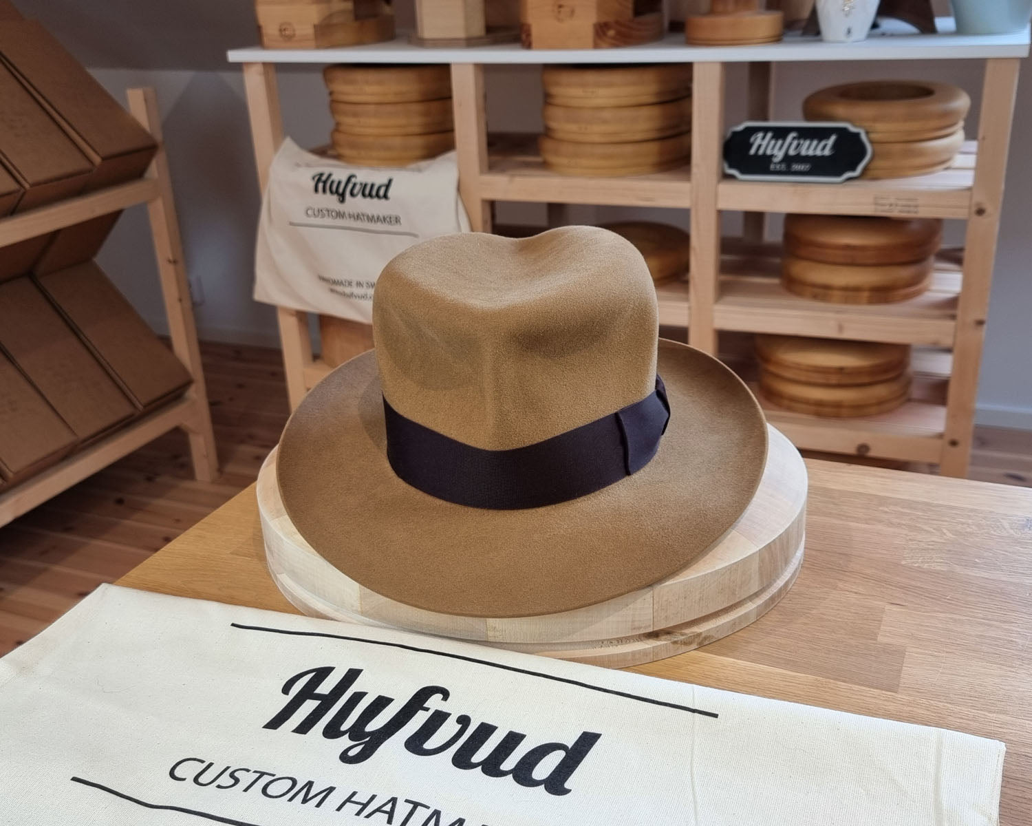 LEIFUR Lucky FEDORA | NUTRIA | CAMEL COLOR | SIZE 59, US 7 3/8