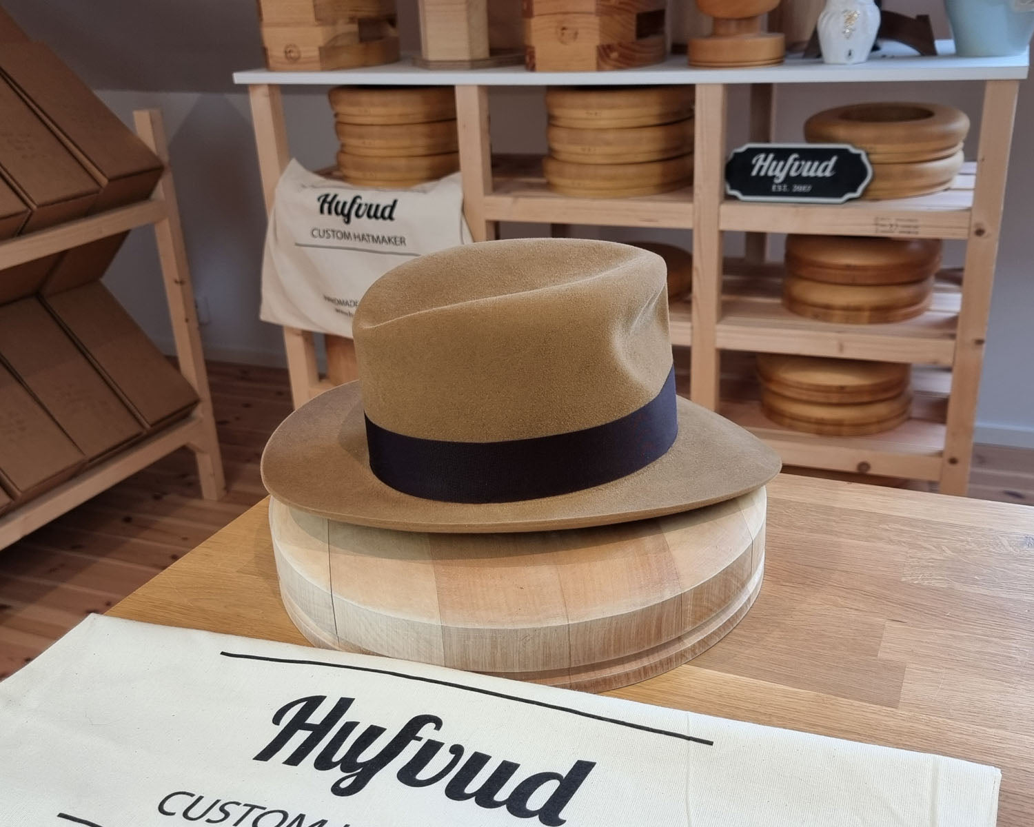 LEIFUR Lucky FEDORA | NUTRIA | CAMEL COLOR | SIZE 59, US 7 3/8