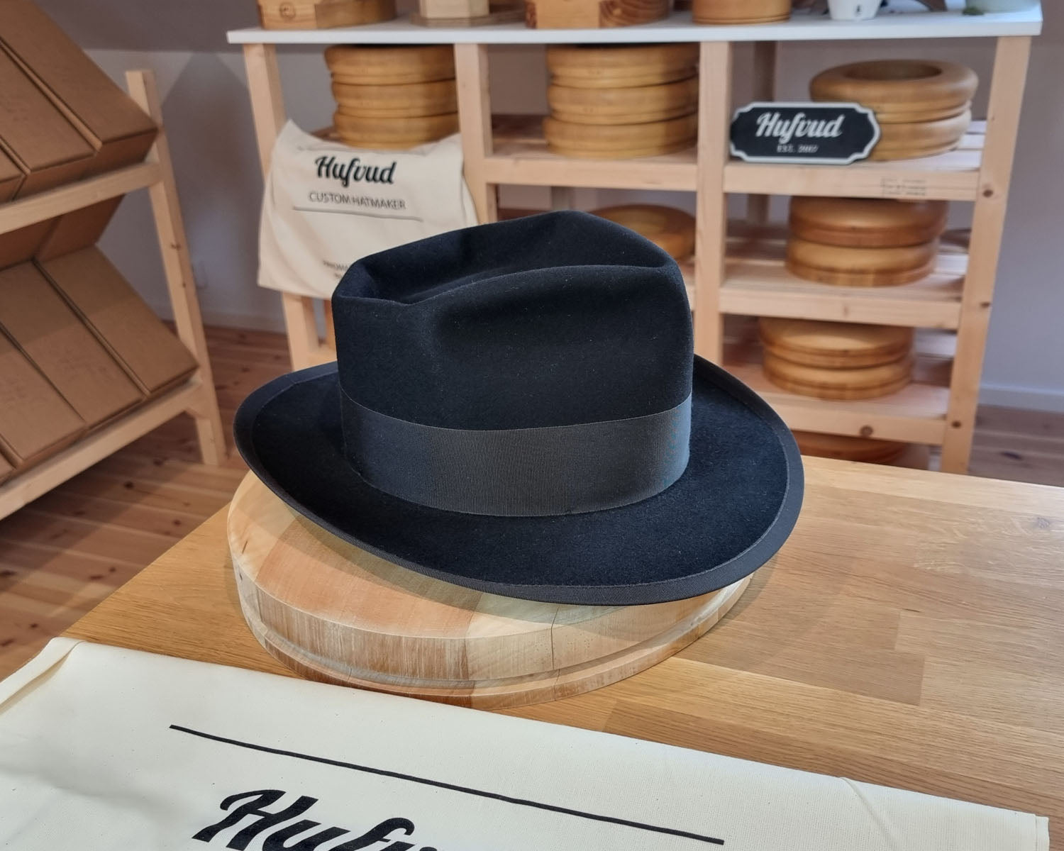 WHIPPET FEDORA | 50X BEAVER BLEND | BLACK | SIZE 62, US 7 3/4