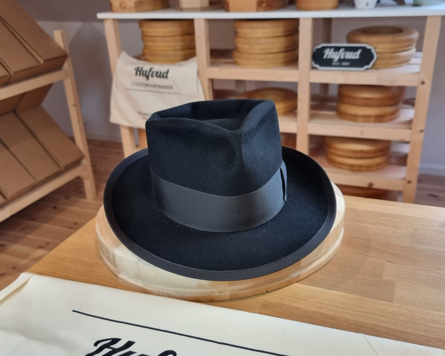 WHIPPET FEDORA | 50X BEAVER BLEND | BLACK | SIZE 62, US 7 3/4