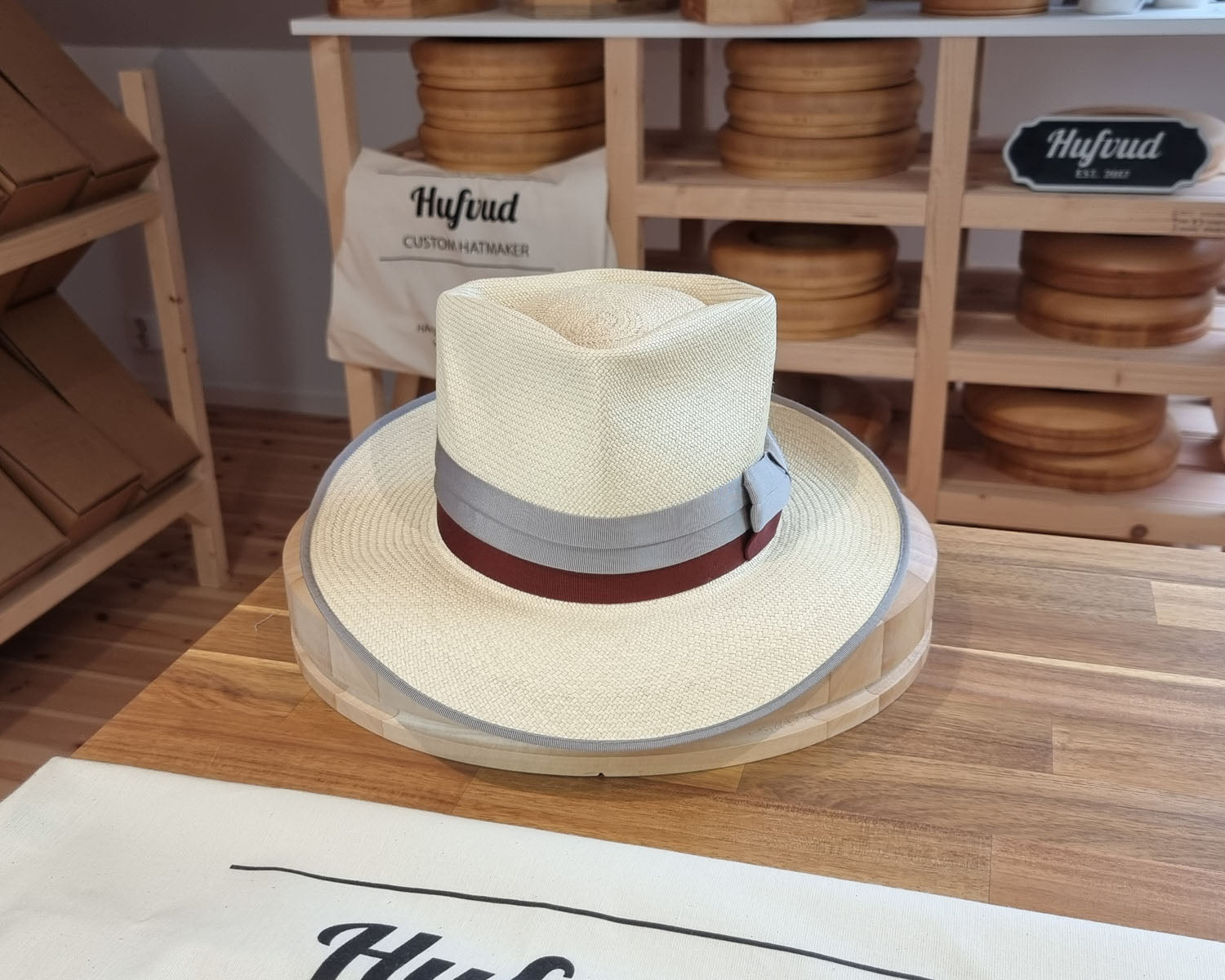 BOGART FEDORA | HAND WOVEN ECUADORIAN STRAW | NATURAL COLOR | CUENCA GRADE TWELVE | SIZE 58, US 7 1/4