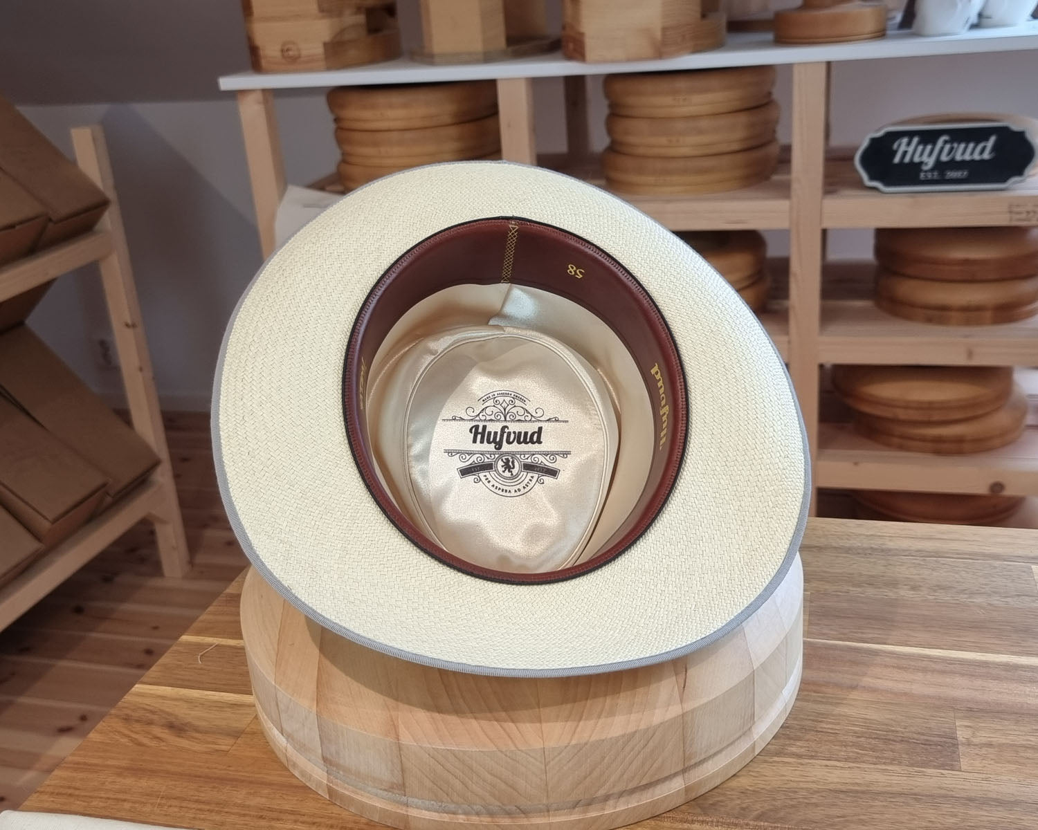 BOGART FEDORA | HAND WOVEN ECUADORIAN STRAW | NATURAL COLOR | CUENCA GRADE TWELVE | SIZE 58, US 7 1/4