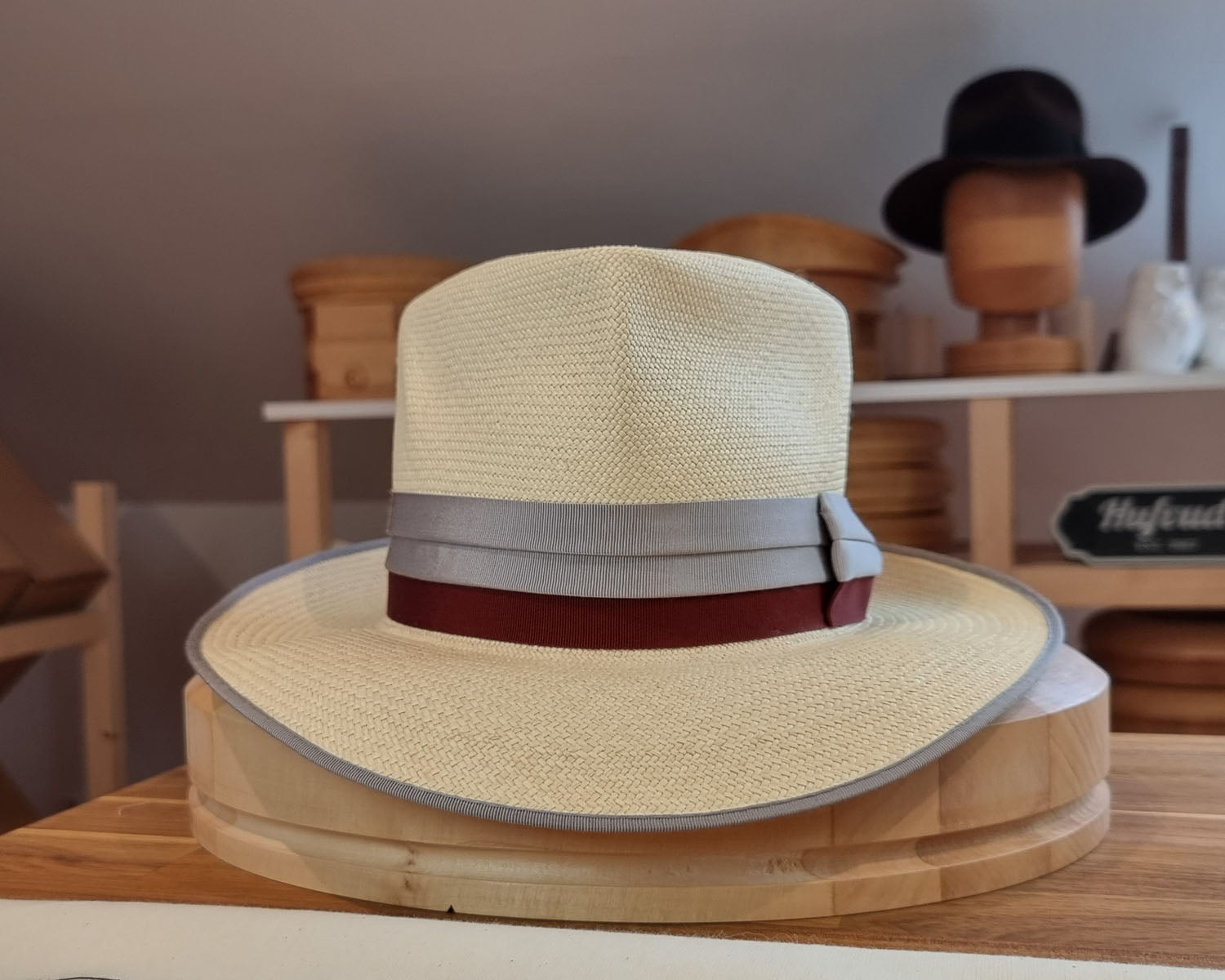 BOGART FEDORA | HAND WOVEN ECUADORIAN STRAW | NATURAL COLOR | CUENCA GRADE TWELVE | SIZE 58, US 7 1/4