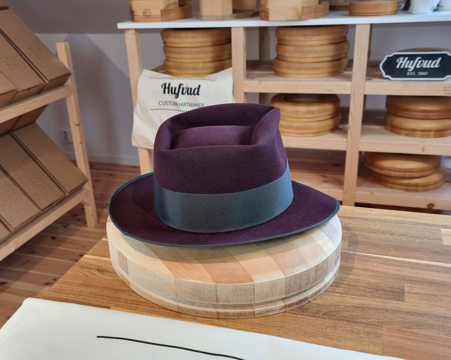 BOGART Maltese Falcon FEDORA | RABBIT &amp; HARE DELUXE BLEND | PLUM COLOR | SIZE 59, US 7 3/8